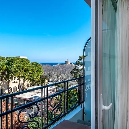 Hermes Hotell Rhodes City